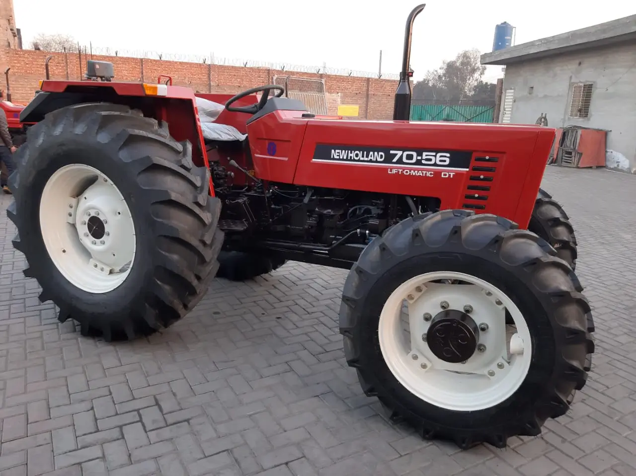 new holland NH 7056 85hp tractors for sale
